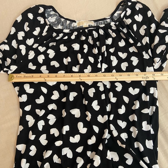 COPY - White print Michael Kors Blouse NWT - Picture 9 of 10